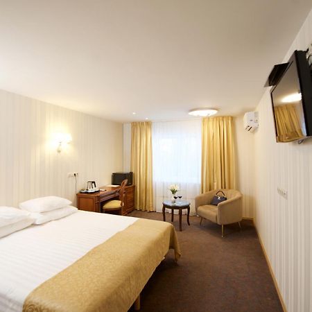 Villa Hotel Theresa راكفيري المظهر الخارجي الصورة