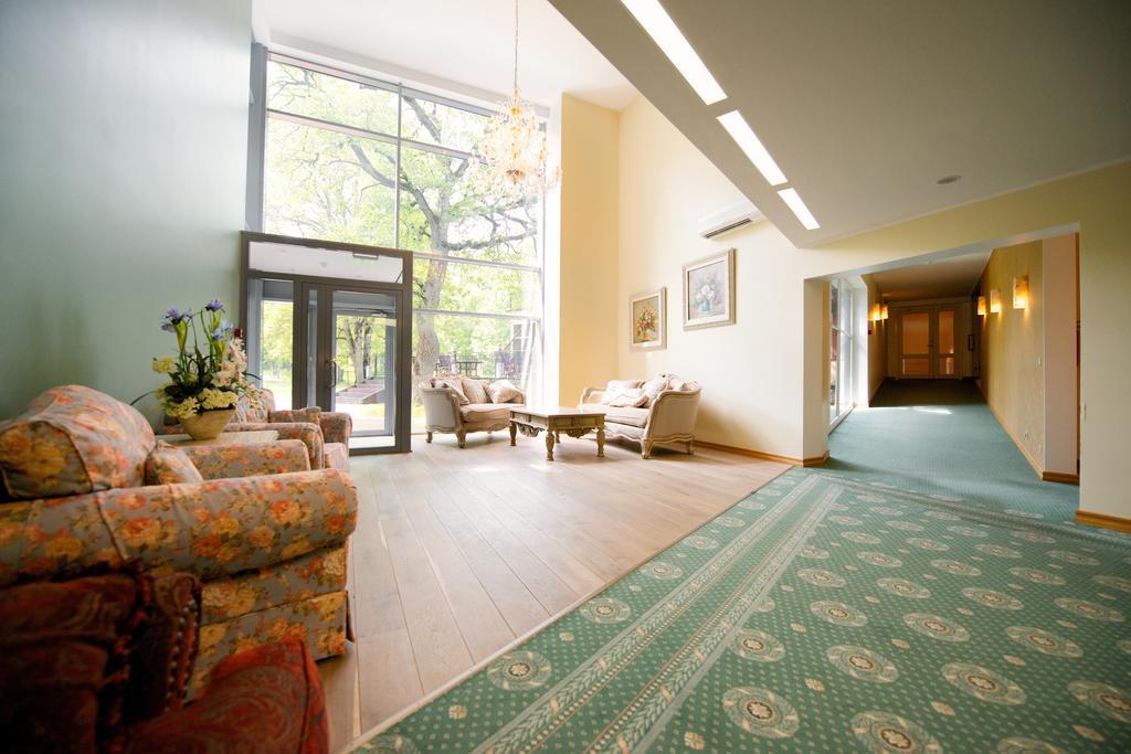 Villa Hotel Theresa راكفيري المظهر الخارجي الصورة