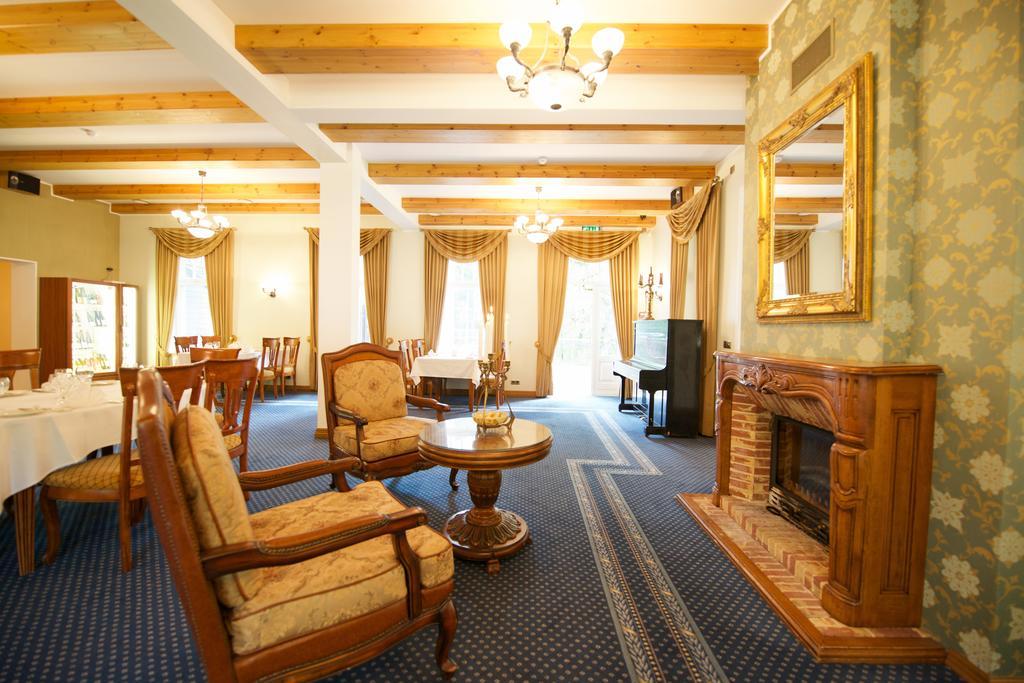 Villa Hotel Theresa راكفيري المظهر الخارجي الصورة