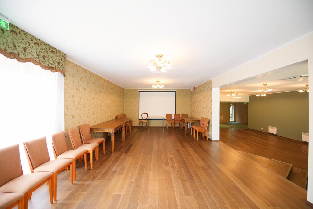 Villa Hotel Theresa راكفيري المظهر الخارجي الصورة