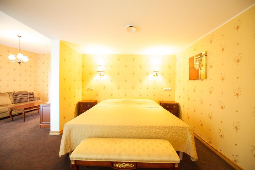 Villa Hotel Theresa راكفيري الغرفة الصورة