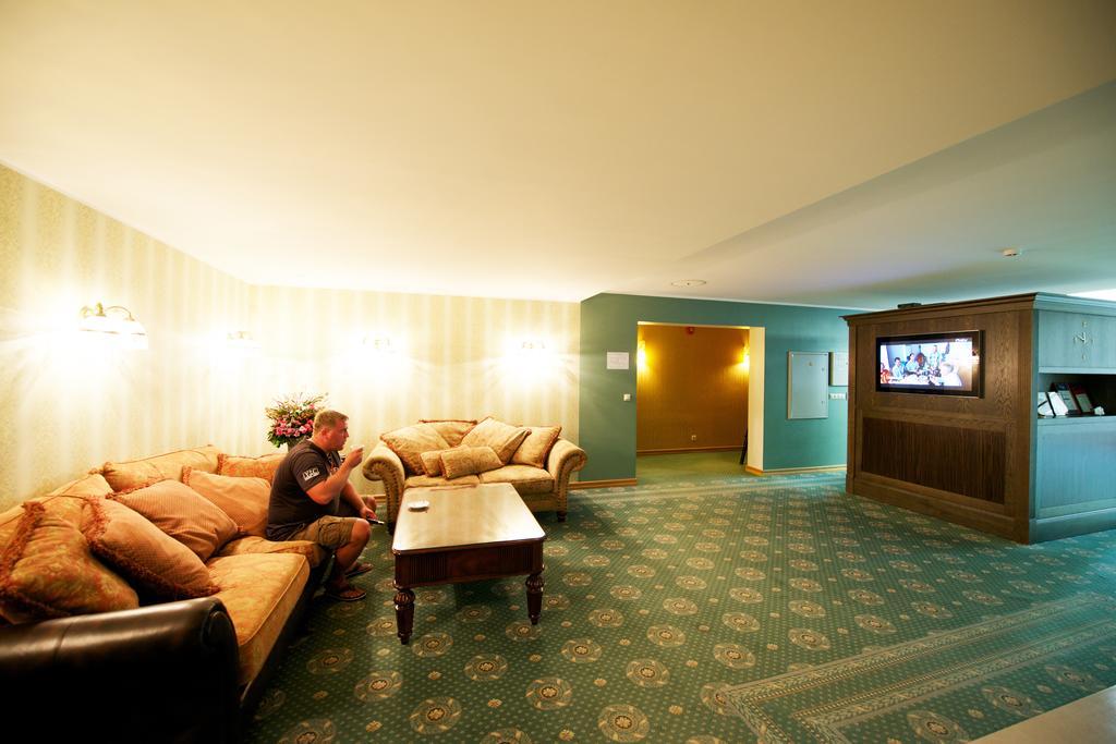 Villa Hotel Theresa راكفيري المظهر الخارجي الصورة